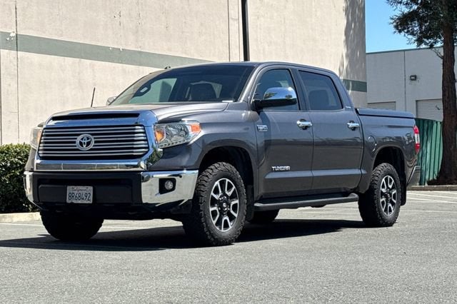 2014 Toyota Tundra 4WD Truck 4WD CrewMax Short Bed 5.7L Limited (Natl)