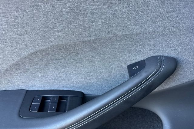 2025 Tesla Model 3 Long Range RWD