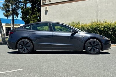 2025 Tesla Model 3 Long Range RWD