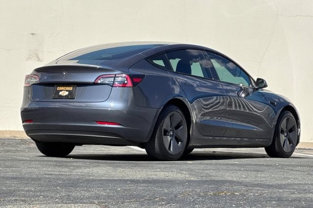 2023 Tesla Model 3 RWD