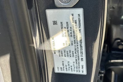 2023 Tesla Model 3 RWD