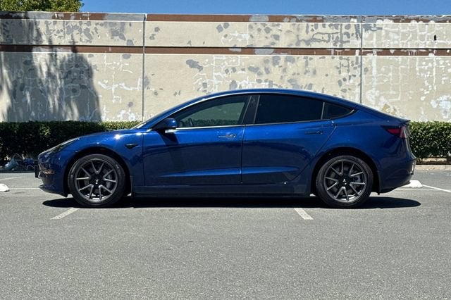 2022 Tesla Model 3 Long Range AWD *Ltd Avail*