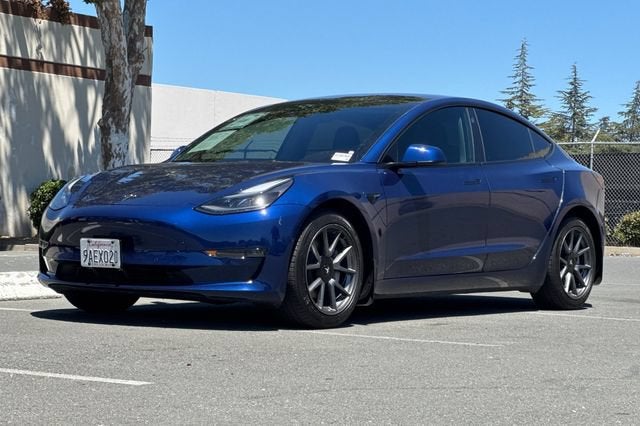 2022 Tesla Model 3 Long Range AWD *Ltd Avail*