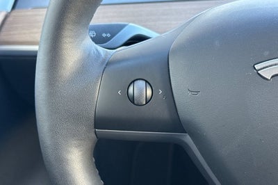2023 Tesla Model Y RWD