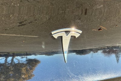2023 Tesla Model Y RWD