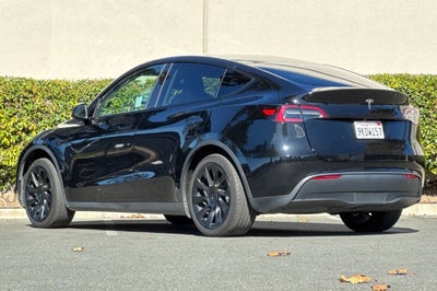 2023 Tesla Model Y RWD