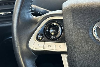 2019 Toyota Prius Prime Plus (Natl)