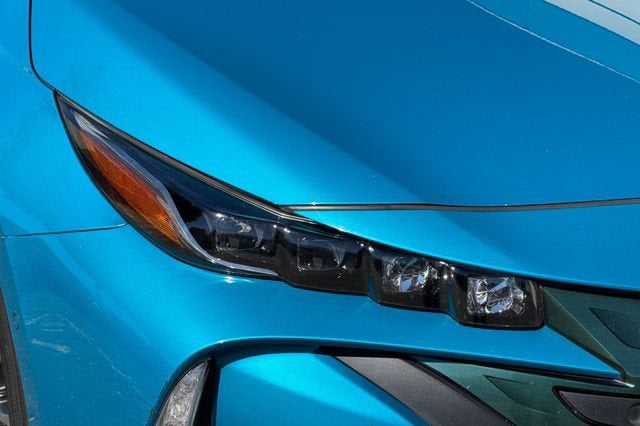 2019 Toyota Prius Prime Plus (Natl)
