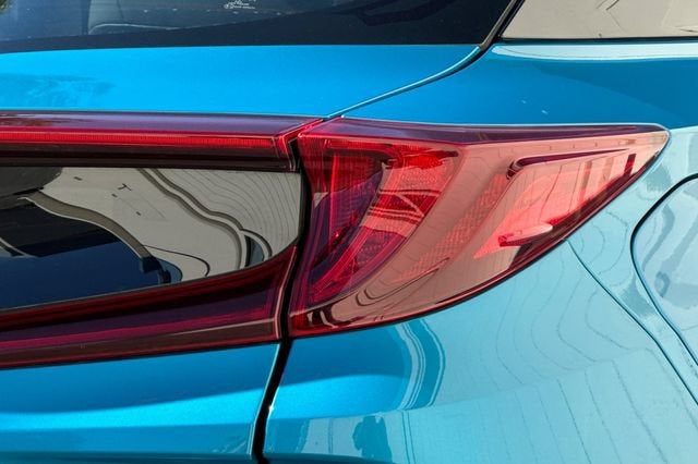 2019 Toyota Prius Prime Plus (Natl)
