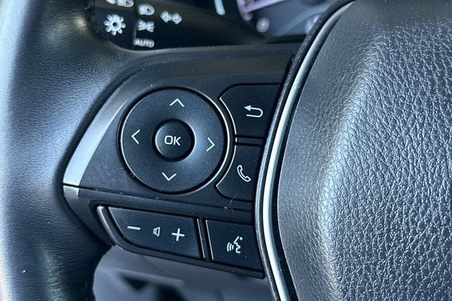 2018 Toyota Camry LE Auto (SE)