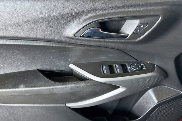 2024 Chevrolet Trax FWD 4dr LS