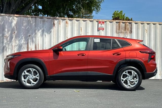 2024 Chevrolet Trax FWD 4dr LS
