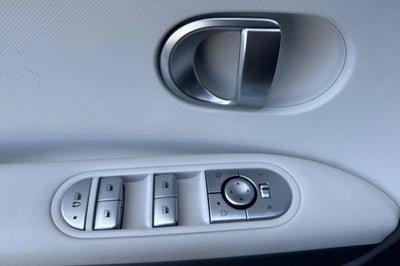2024 Hyundai IONIQ 5 SEL RWD