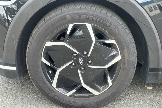 2024 Hyundai IONIQ 5 SEL RWD