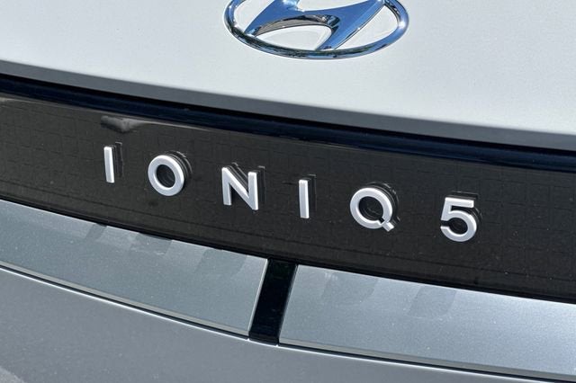 2024 Hyundai IONIQ 5 SEL RWD