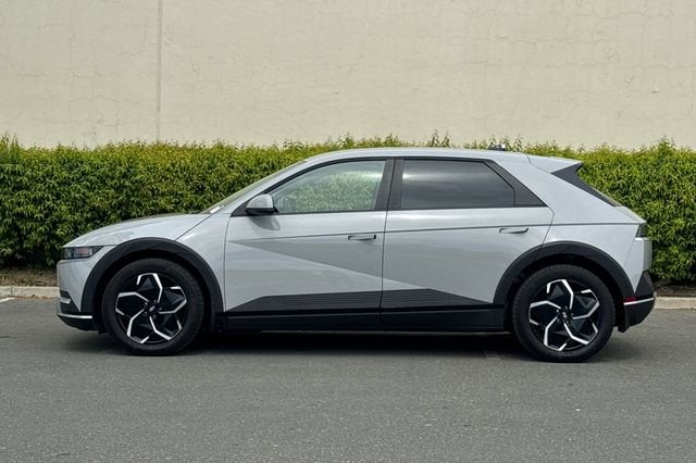 2024 Hyundai IONIQ 5 SEL RWD