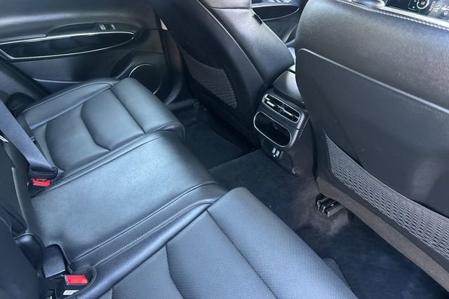 2025 Genesis GV70 2.5T AWD