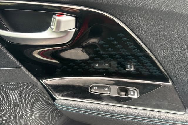 2022 Kia Niro EV EX Premium FWD