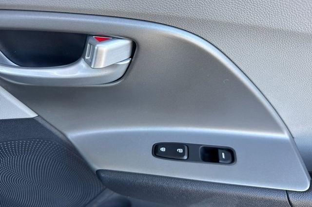 2019 Kia Niro Plug-In Hybrid LX FWD