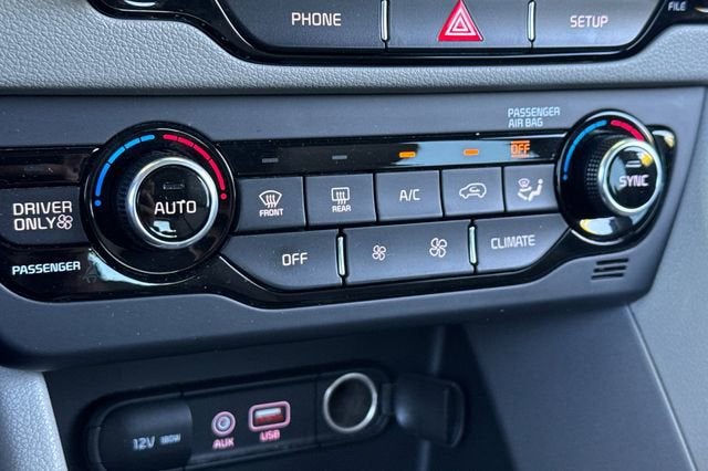 2019 Kia Niro Plug-In Hybrid LX FWD