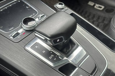 2020 Audi Q5 Premium Plus 55 TFSI e quattro