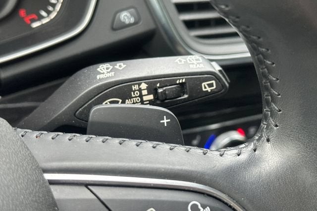2020 Audi Q5 Premium Plus 55 TFSI e quattro