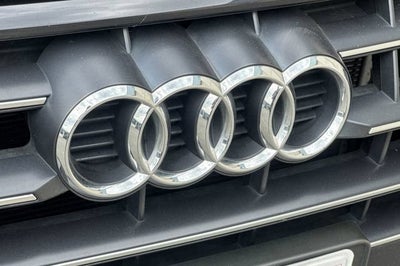 2020 Audi Q5 Premium Plus 55 TFSI e quattro