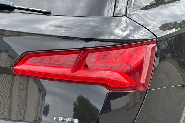 2020 Audi Q5 Premium Plus 55 TFSI e quattro