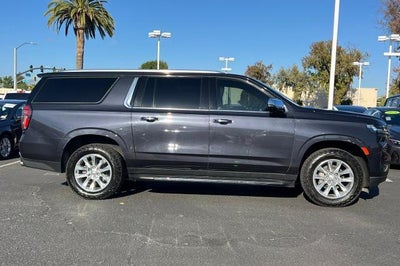 2023 Chevrolet Suburban Premier