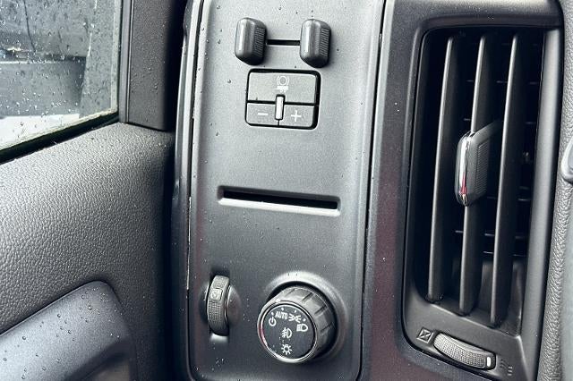 2023 Chevrolet Silverado 5500 HD Work Truck