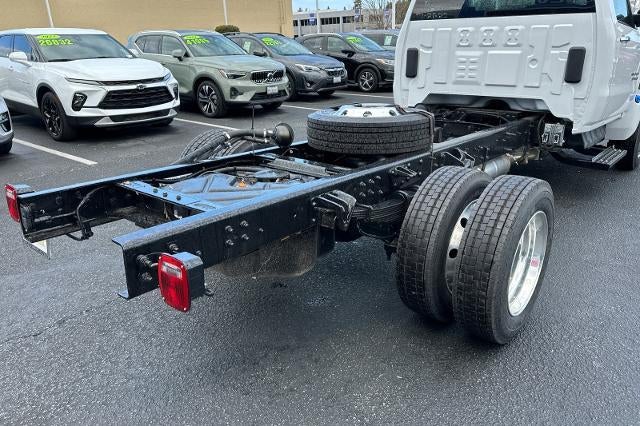 2023 Chevrolet Silverado 5500 HD Work Truck