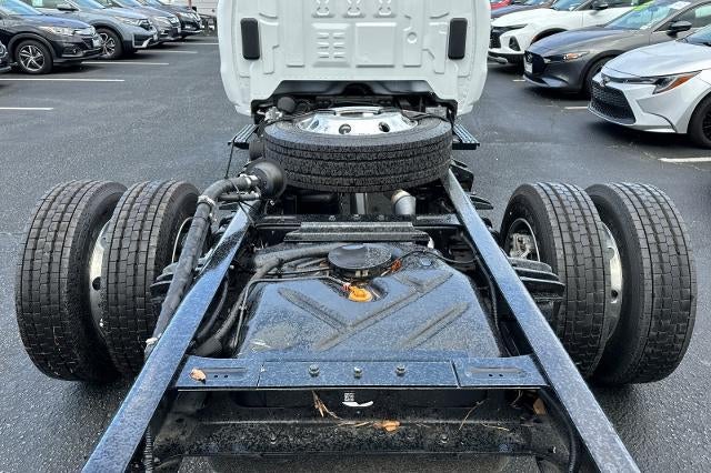 2023 Chevrolet Silverado 5500 HD Work Truck