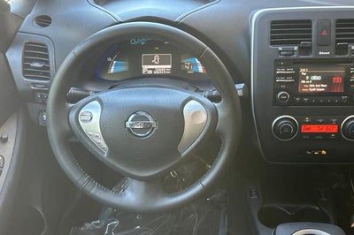 2013 Nissan LEAF S