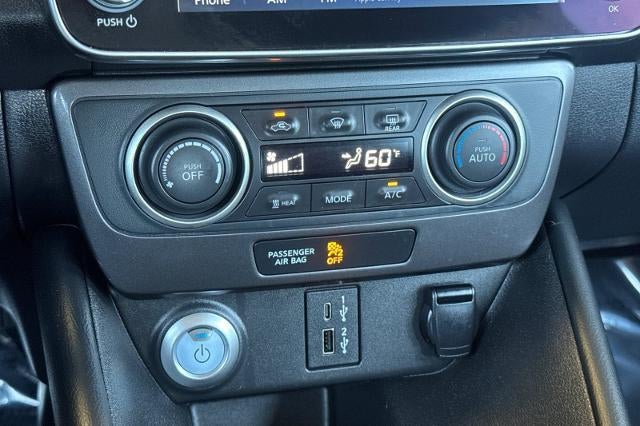 2023 Nissan LEAF S