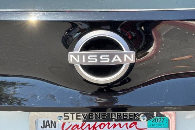 2023 Nissan LEAF S
