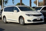 2018 Chrysler Pacifica Hybrid Touring L