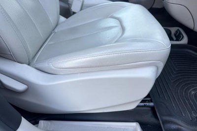 2018 Chrysler Pacifica Hybrid Touring L