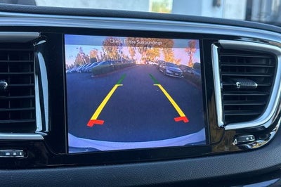 2018 Chrysler Pacifica Hybrid Touring L