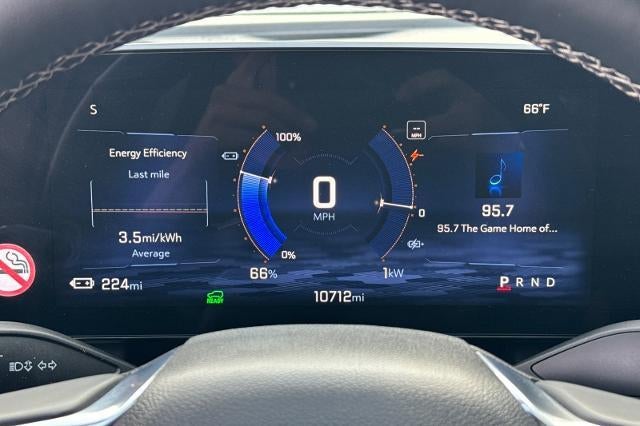 2025 Chevrolet Equinox EV LT