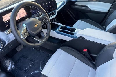 2025 Chevrolet Equinox EV LT