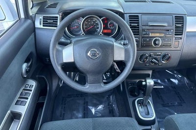 2011 Nissan Versa 1.8 S