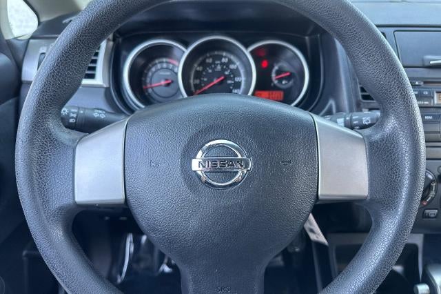 2011 Nissan Versa 1.8 S