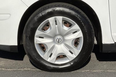 2011 Nissan Versa 1.8 S