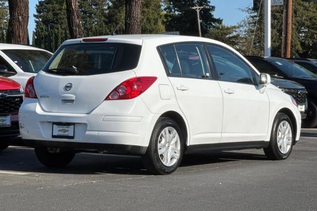 2011 Nissan Versa 1.8 S