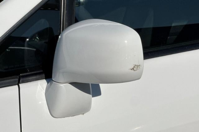 2011 Nissan Versa 1.8 S