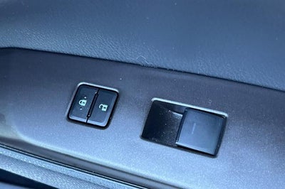 2022 Toyota Camry Hybrid LE