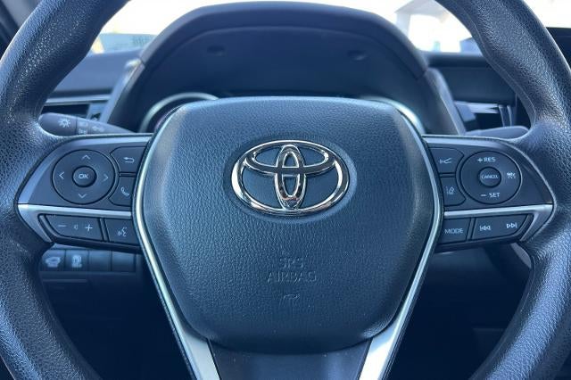 2022 Toyota Camry Hybrid LE
