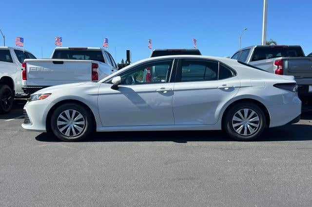 2022 Toyota Camry Hybrid LE
