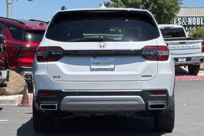 2024 Honda Pilot Touring