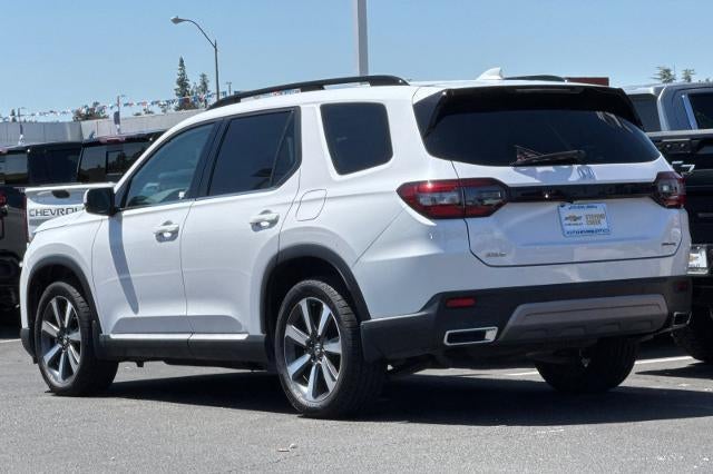2024 Honda Pilot Touring